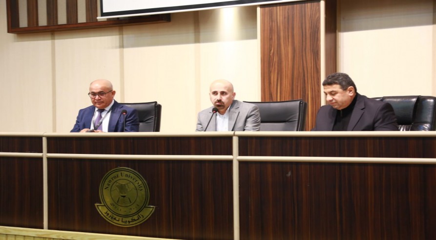 A Professor of Zakho University Participated in A Discussion Session at Nawroz University