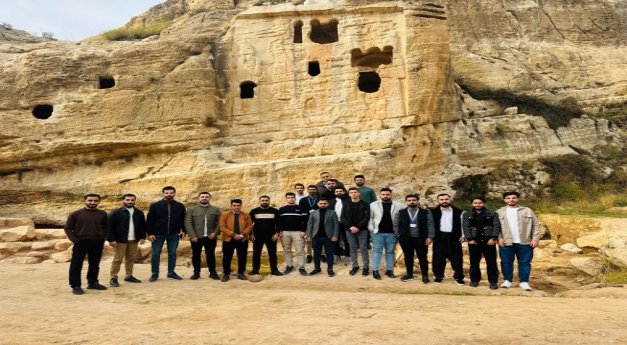 The Department of Geography Visits Khinnis Archaeological Site