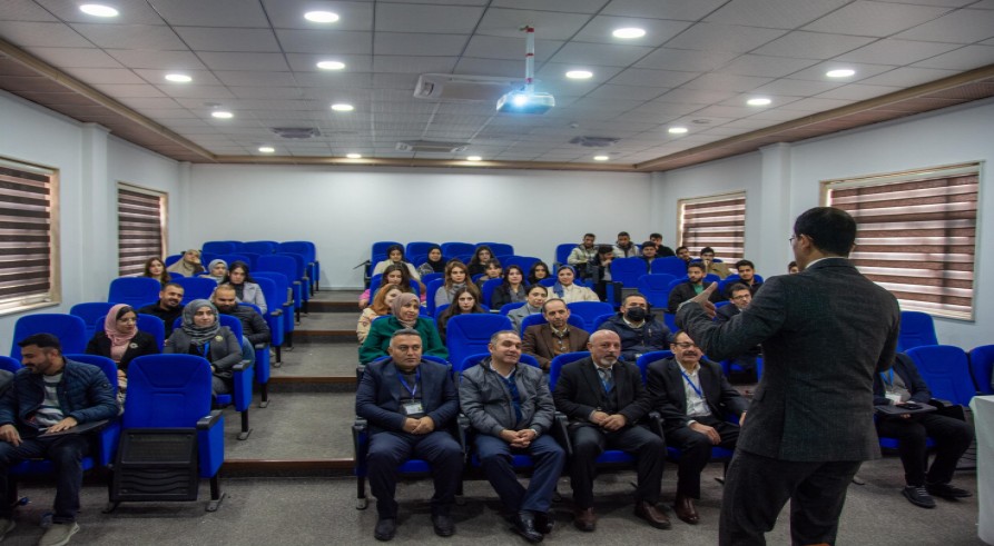 The College of Engineering Conducts a Workshop on the Artificial Intelligence