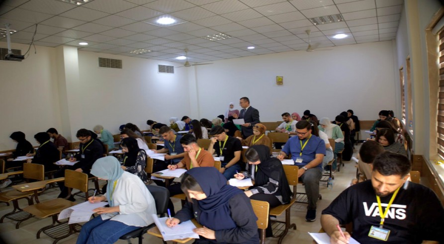 The President of the University of Zakho paid a visit to the examination halls