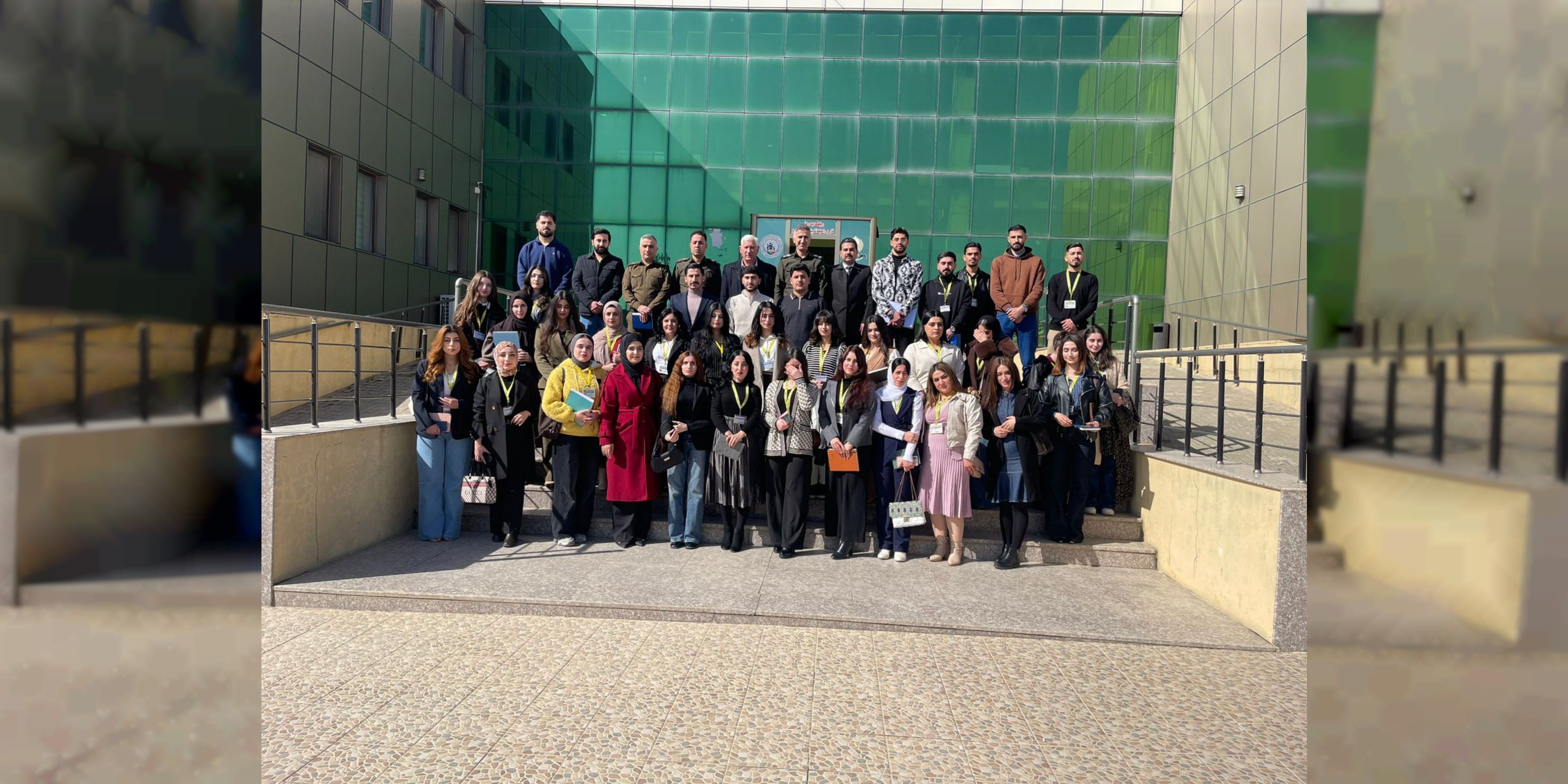 قوتابیێن قوناغا سیێ (ئێڤاران) گەشتا خويا  زانستی بۆ (رێڤەبەریا بەرهنگاربوونا و توندوتیژیا دژی ئافرەتان و خێزانێ ل ئیدارا سەربەخویا زاخو)ئەنجام دان